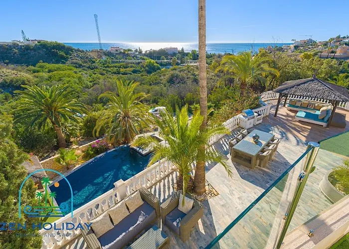 Stunning Gabriella Private Pool فيلة