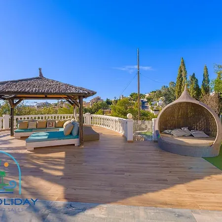 别墅 Stunning Gabriella Private Pool